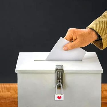 Imagem de Cadeado vermelho Love Lock vermelho único coração bonito cadeado de plástico mini cadeado portátil com chaves