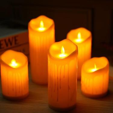 Imagem de Luminária Vela De Led Cilíndrica 7.5cm Chama Realista Viva Decorativa 