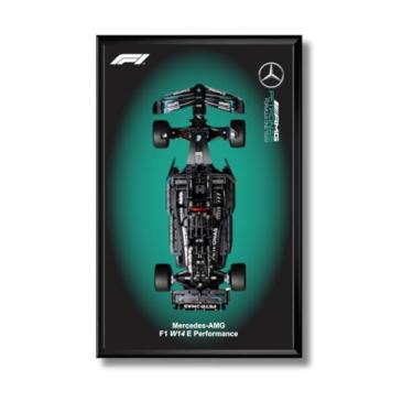 Imagem de Quadro Expositor para Carro F1 Mercedes AMG, Tamanho 50x80cm, Impressão UV no Acrílico, Incluso 2 Ganchos, Moldura Preta (Tipo A)