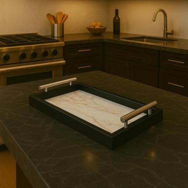 Imagem de Bandeja Retangular Café da Manhã com Alça Inox 25x46cm Preto/Marmoriza