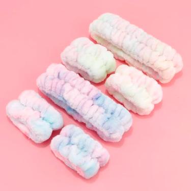 Imagem de Conjunto de 2 conjuntos de tie-dye para spa e pulseiras, cuidados com a pele para adolescentes, punhos de pulso para lavar o rosto para mulheres, acessórios fofos e felpudos, para festa do pijama para