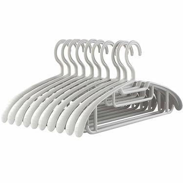 Imagem de Pacote com 10 cabides de plástico cinza, design antiderrapante nos ombros, para camisola, jaquetas, vestidos, casacos