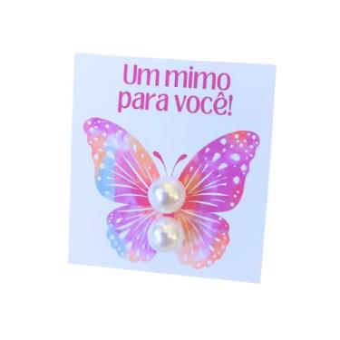 Imagem de 15 Pares de Brinco de Pérola Sintética, Haste em Aço, Tarracha Inox, Com Tag Decorativa Borboleta
