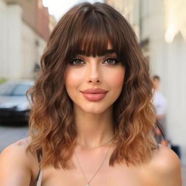 Imagem de Peruca AISI HAIR sintética ondulada encaracolada com franja marrom