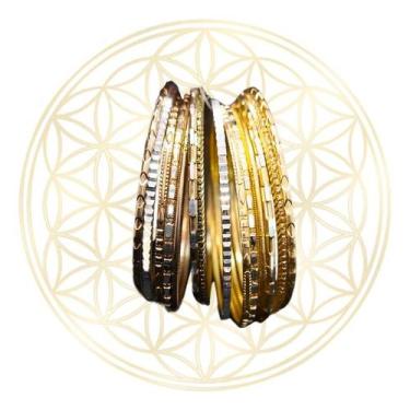 Imagem de Kit com 7 Pulseiras Tradicional Indiana - Fluir Infinity, Dourado