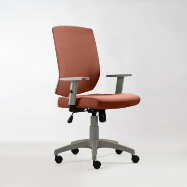 Imagem de Cadeira Giratória Roal New Opus Monocromática Terracota 120kg com Braços Reguláveis e M...
