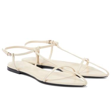 Imagem de VorisVina Sandálias pretas planas femininas ajustáveis com fivela metálica e tira no tornozelo, sandálias deslizantes confortáveis, bico fino e aberto, Cor creme, 39