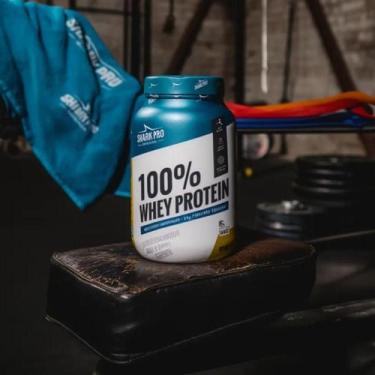 Imagem de 100% Whey Protein Concentrado 900g Shark Pro, Leitinho