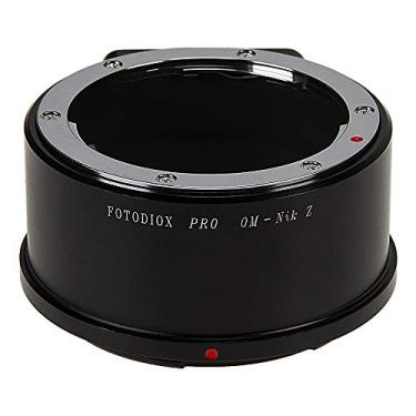 Imagem de Adaptador de montagem de lente Fotodiox Pro compatível com lentes SLR Olympus Zuiko (OM) 35mm para corpos de câmera sem espelho Nikon Z-Mount