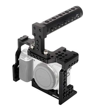 Imagem de Poyinco Camera Cage kit for Sony A7 II/A7 III/A7 SII/A7M3/A7 RII/A7 RIII with Cold Shoe Mounts，Top Handle，Threaded Holes for Professional