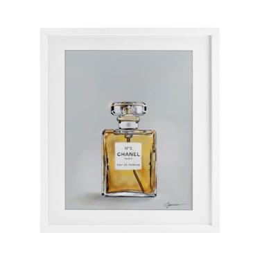 Imagem de Stupell Industries Impressão emoldurada branca de perfume de luxo elegante sob vidro, design de Mary Sparrow, 40 x 33