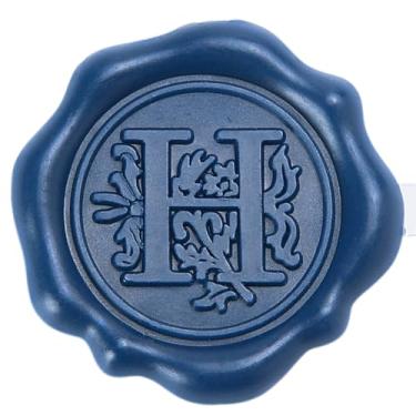 Imagem de Adesivos de lacre adesivo de cera azul marinho com inicial do alfabeto - Pacote com 50 - Selos de cera com letras para cartão de ação de graças/embrulho de presente/convite de festa de noivado de