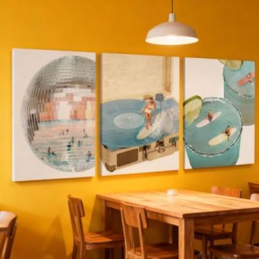 Imagem de Conjunto de 3 quadros de arte de parede emoldurados para decoração de quarto de vaqueira litorânea de verão fotos de pintura em tela azul e branca para sala de estar bola de discoteca decoração de