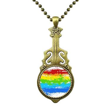 Imagem de DIYthinker Stippling Rainbow Gay LGBT Colar com pingente de música de guitarra antiga