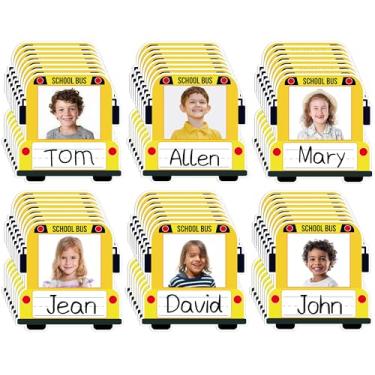 Imagem de 48 peças de placas de identificação de fotos infantis para mesa de crianças em forma de ônibus escolar, etiquetas com recortes autoadesivos para quadro de avisos de volta às aulas, suprimentos para