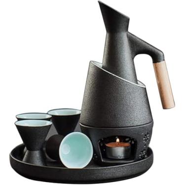Imagem de AKALNNB Conjunto de 8 peças de saquê, conjunto de presente de saquê de cerâmica estilo japonês, incluindo 1 fogão de vela, 1 caneca de aquecimento, 1 pote de saquê e 4 copos de saquê, 1 bandeja de