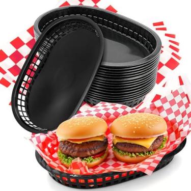 Imagem de Pacote com 18 cestas de plástico para fast food com 100 forros xadrez vermelhos – cestas ovais reutilizáveis de 23 x 14,7 cm para servir alimentos fritos, hambúrgueres, sanduíches, churrasco e
