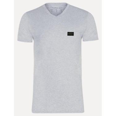 Imagem de Camiseta Calvin Klein Jeans Masculina Gola V New Logo Dark Square Cinz