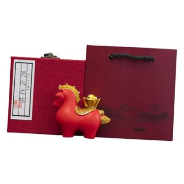 Imagem de Generic Estátua de Cavalo Ornamento de Mesa Escultura Decorativa Criativa Decoração Feng Shui para Armário Estante Lareira, Caixa de Presente Vermelha Ingot