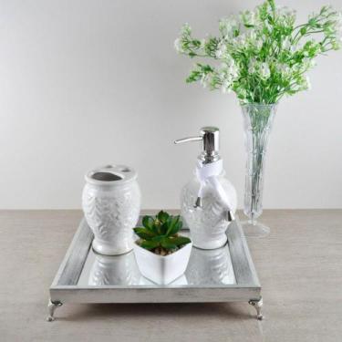 Imagem de Bandeja Espelhada Lavabo Banheiro "P" madeira cor PRATA 17x22x4cm pés 