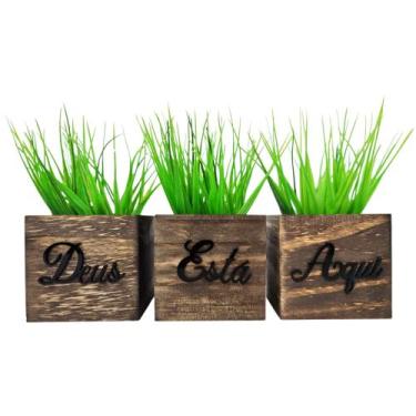 Imagem de Cachepot Madeira Frase Deus Está Aqui + Planta Artificial - Magicril C