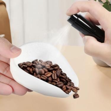 Imagem de Copo dosador de grãos de café e kit de frasco de spray, copo de dosagem de grãos de café e frasco de spray RDT, copo de dosagem fácil de usar, fácil de limpar, redução estática de café e kit de frasco