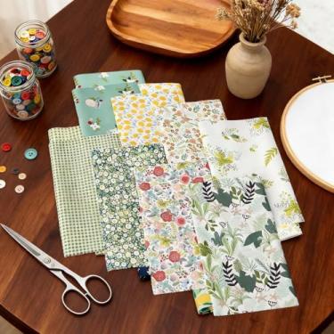 Imagem de Pacote com 8 quadrados de tecido de sarja de algodão - Remendos florais pré-cortados estampados para projetos de bricolage, costura e artesanato