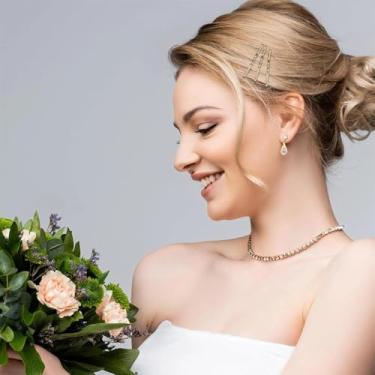 Imagem de 50 grampos de cabelo em forma de U, grampos de cabelo ondulados para updos com caixa para mulheres, alfinetes de cabelo históricos franceses