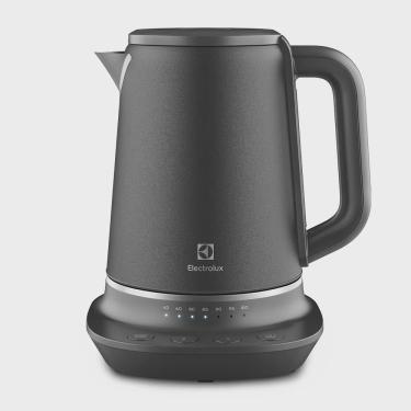 Imagem de Chaleira Elétrica Electrolux inox preta Expert com Tecnologia PerfectSense (EKP70)