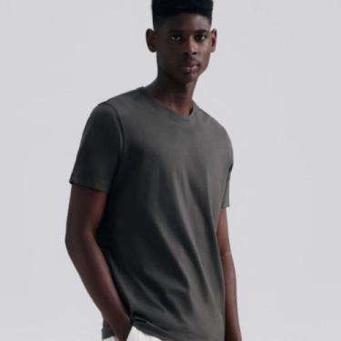 Imagem de Camiseta Manga Curta Hering Algodão Pima Masculina KG99, Verde, 849, G