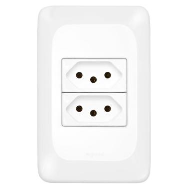 Imagem de 2 Tomadas 2P+T 10 Ampères 4x2 - LGX303 - PIAL