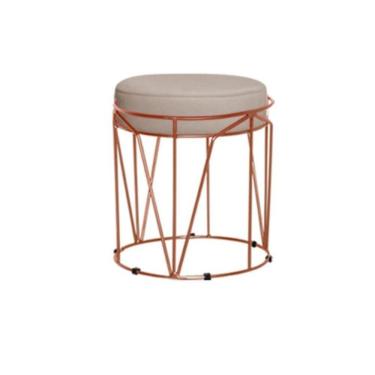 Imagem de Puff Aramado Babu Com Armação Bronze Estofado Em Suede