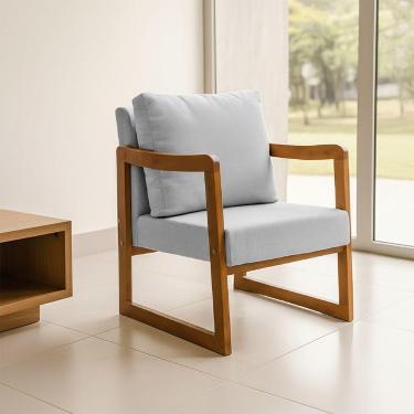 Imagem de Poltrona Decorativa Com Braço Em Madeira Maciça Alice Linho Cinza