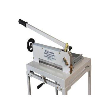 Imagem de Guilhotina De Facão Com Mesa Semi Industrial 340Mm 300 Fls