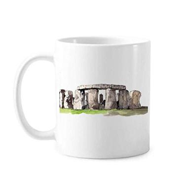 Imagem de Caneca de cerâmica Stonehenge in Wiltshire England Cerâmica xícara de café e porcelana