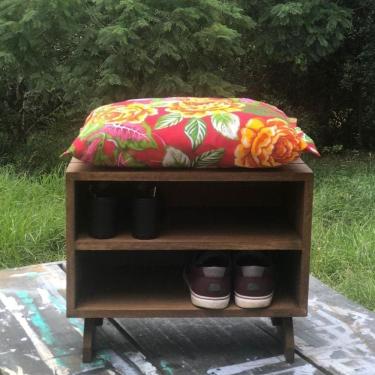 Imagem de Puff Sapateira Arabesco