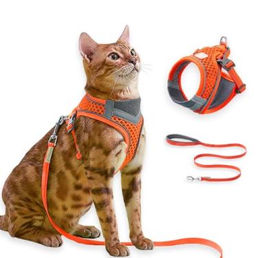Imagem de Conjunto de arnês e coleira para gatos para caminhadas ao ar livre confortáveis, à prova de fuga, colete macio ajustável para gatinhos com faixa refletiva para gatos, cães pequenos (laranja, P)
