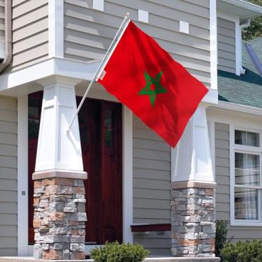 Imagem de Bandeira de Marrocos Fly in Breeze 9,5 x 1,5 m - Cor vívida e à prova de desbotamento - Cabeçalho de lona e costura dupla - Bandeiras nacionais marroquinas poliéster com ilhós de latão 9,5 x 1,5 m