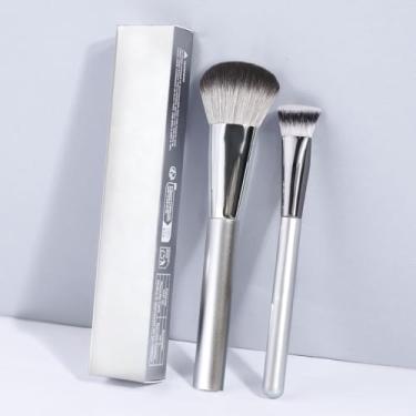 Imagem de Conjunto de pincéis de maquiagem de 3 peças, vem com base, corretivo e pincéis de sombra, simples para armazenamento e transporte (prata)