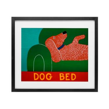 Imagem de Stupell Industries Impressão emoldurada de sofá cama de cachorro branca sob vidro, design por Stephen Huneck, 13 x 16