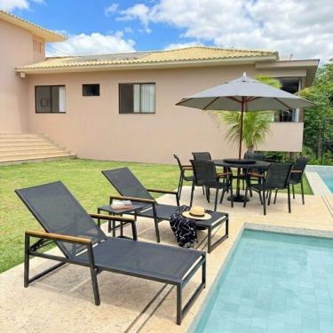 Imagem de Kit Moveis Piscina Completo Jogo De Mesa Espreguiçadeira Resistente Tela Verde + Guarda Sol Preto