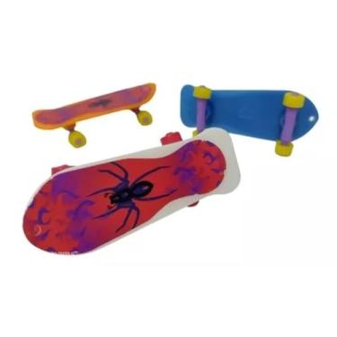 Imagem de Conjunto com 50 Brinquedinhos Mini Brinquedo Plástico Nacional Kit para Lembrancinhas Mimos Prendas Sacolinha Surpresa Festas (50 Skates)