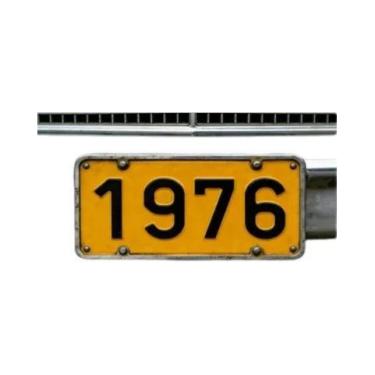 Imagem de Conjunto De Arte De Parede Com Placas De Licença De Alumínio Vintage D