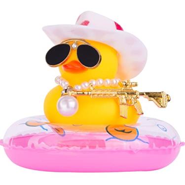 Imagem de MuMyer Ornamento de carro de pato amarelo anel de natação carro patos de borracha painel decoração com mini chapéu de cowboy colar tubo de natação óculos de liga e acessórios legais (B colar de