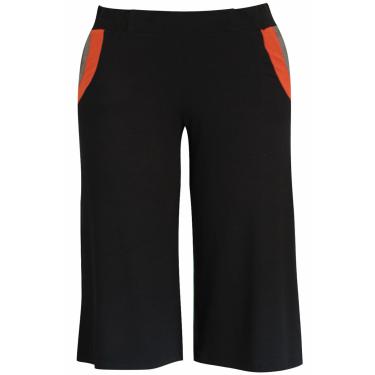 Imagem de Calça Pau a Pique Pantacourt Básica Preto