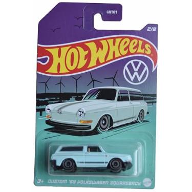 Imagem de Hot Wheels Custom '69 Volkswagen Squareback, Blue 2/8