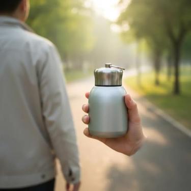 Imagem de Garrafa Térmica Portátil, Conservação de Bebidas-verde