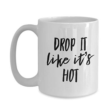 Imagem de SpreadPassion Caneca Drop it like it's hot - xícara de café engraçada - ideia de presente de gota de chocolate quente de chá