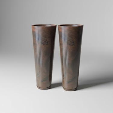 Imagem de Kit 2 Vasos Planta Classic Slim C/Prato Moderno Grande Luxo Alto Decorativo Sala Fachada Jardim Escritório Bambu Cerejeira Jogo 71cm (Marrom Premium)