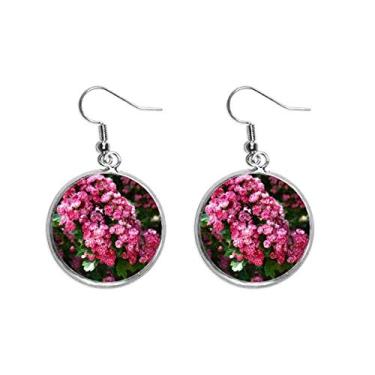 Imagem de Brinco feminino com pingente de prata com folhas verdes e lindas flores rosa